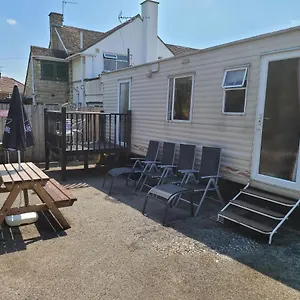  Bed & Breakfast The Jackdaw Pub Self Catering Static Caravan Free Breakfast Supplied United Kingdom